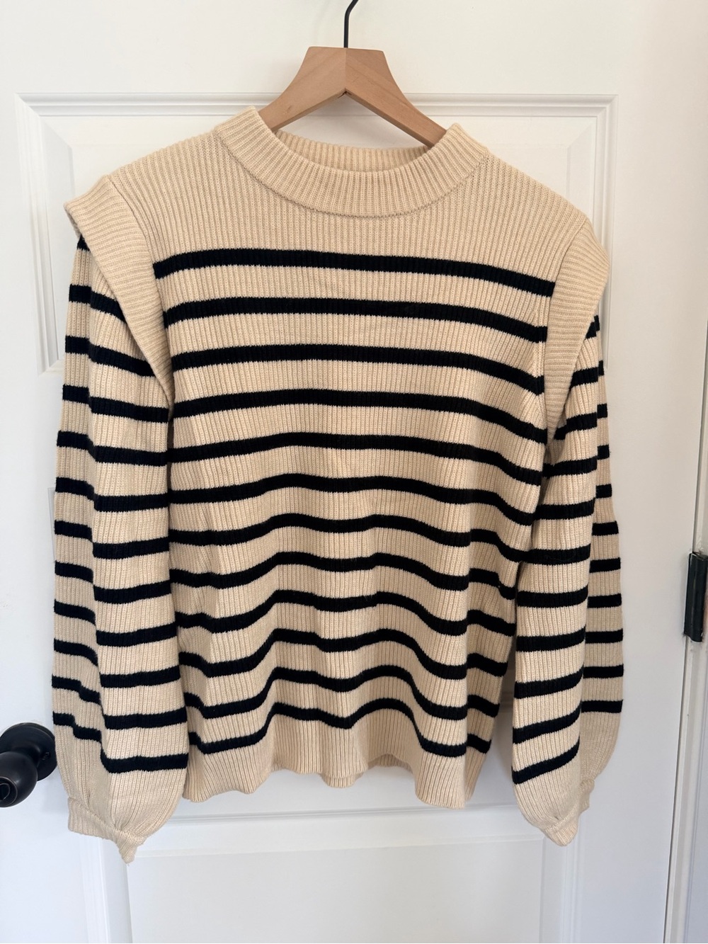 NWOT pretty garden striped sweater small